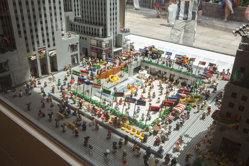 Lego 2024 store rockefeller